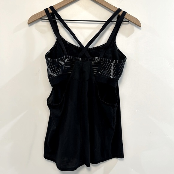 ATHLETA Waves Stealth Support Tank Top Shelf - Picture 9 of 10